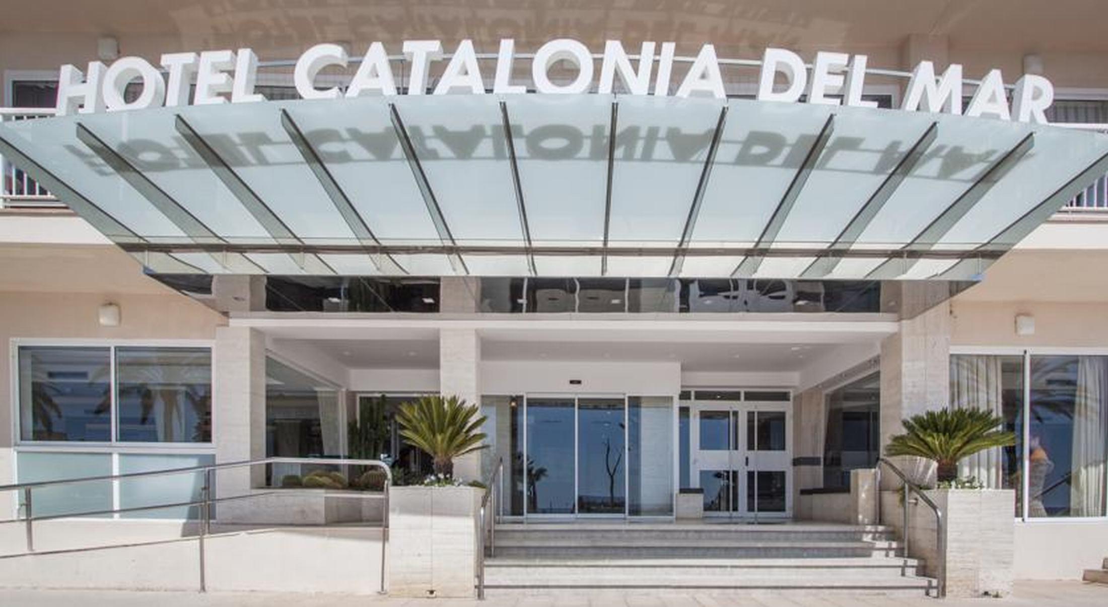 Hôtel Catalonia Del Mar - Adults Only à Cala Bona  Extérieur photo